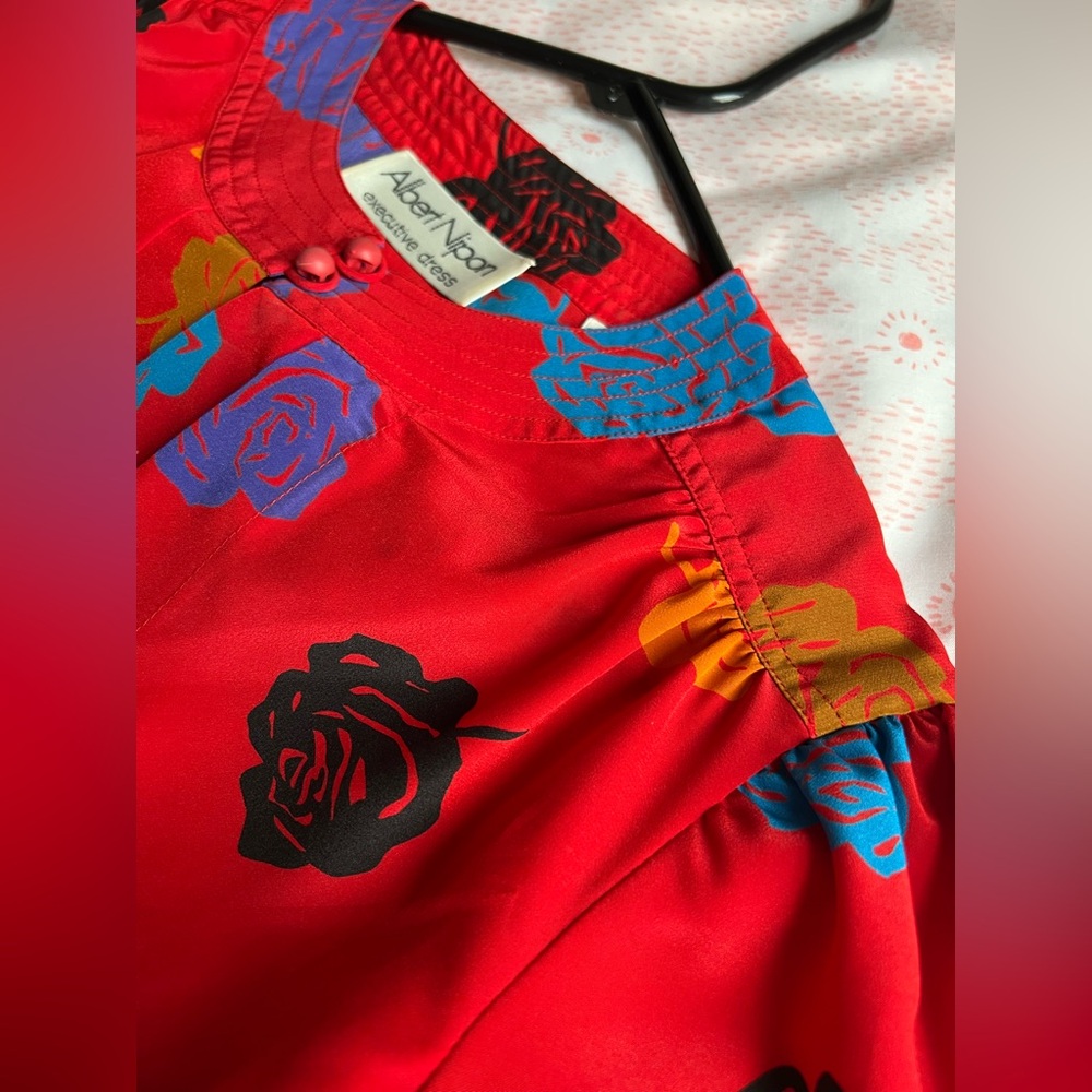 VINTAGE 1980s Albert Nipon Red Dress with Multicolor Floral Pattern Size 4 Korea - Picture 7 of 13